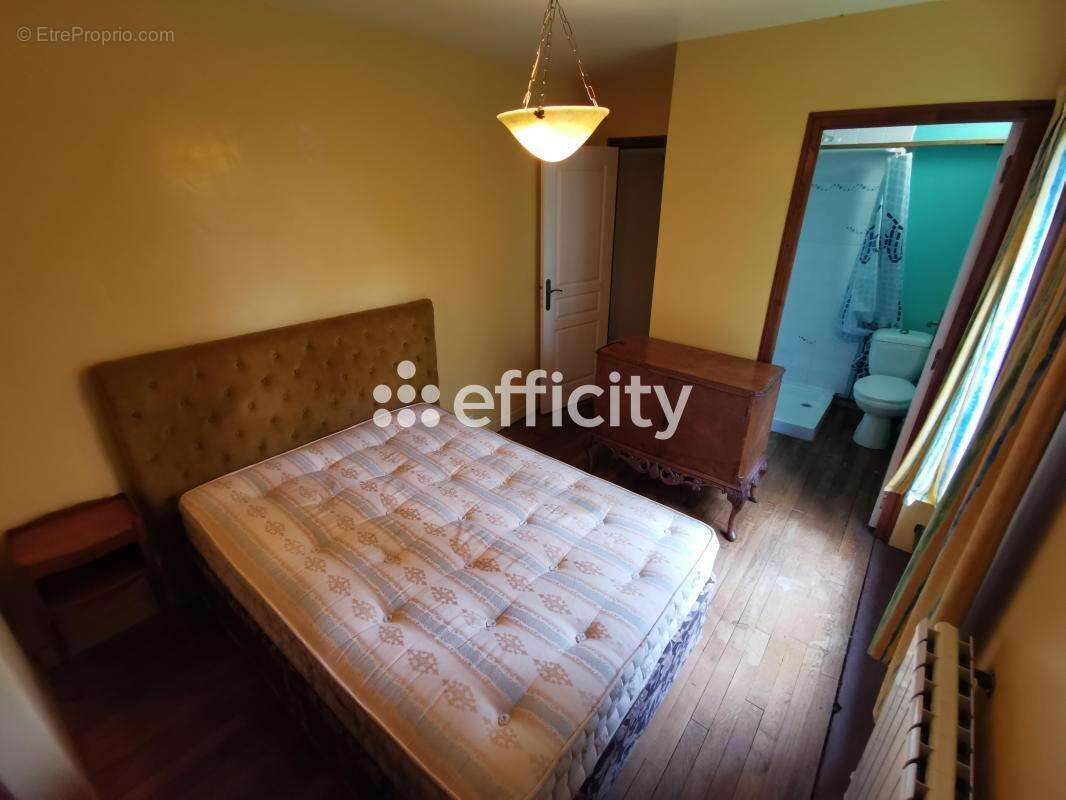 Maison à JUVIGNY-LE-TERTRE