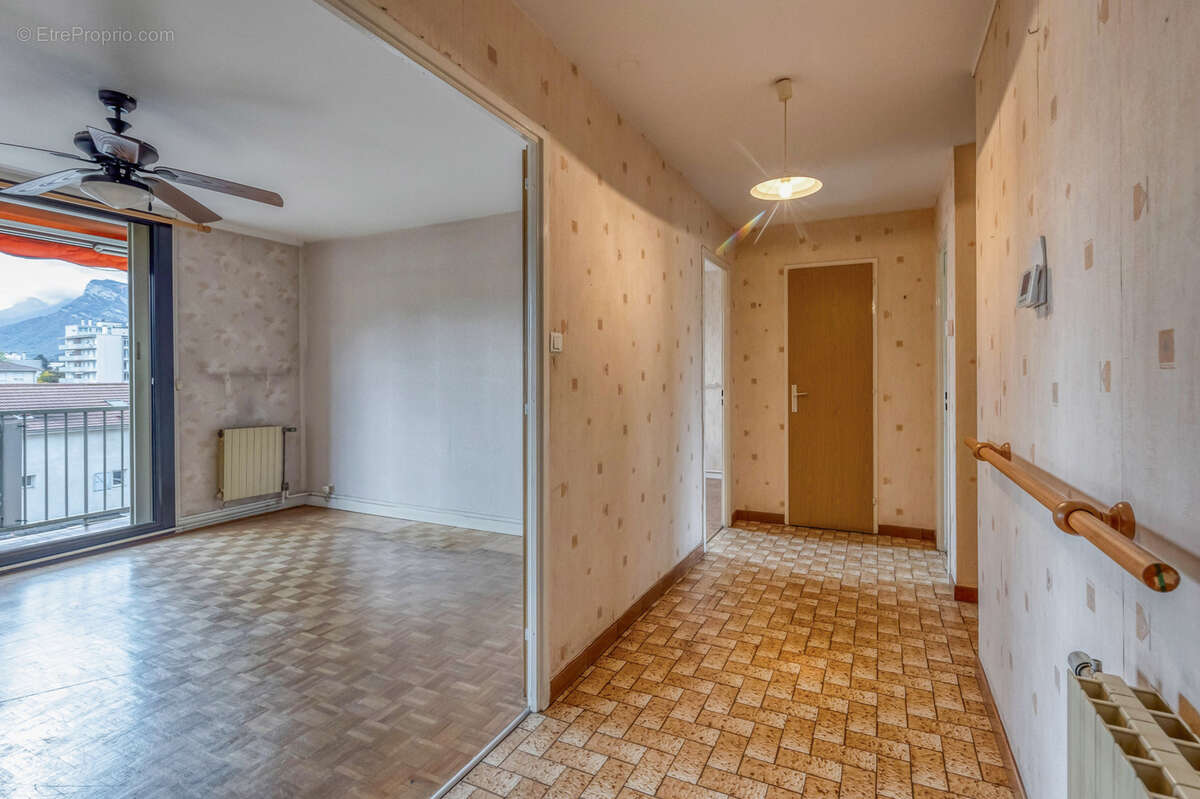 Appartement à ECHIROLLES