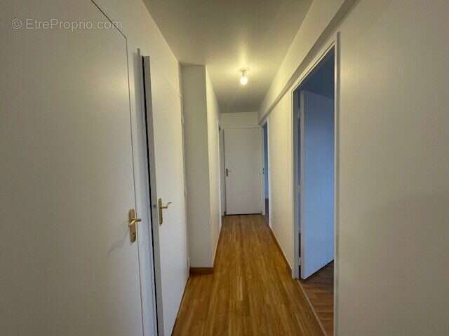 Appartement à VEZIN-LE-COQUET