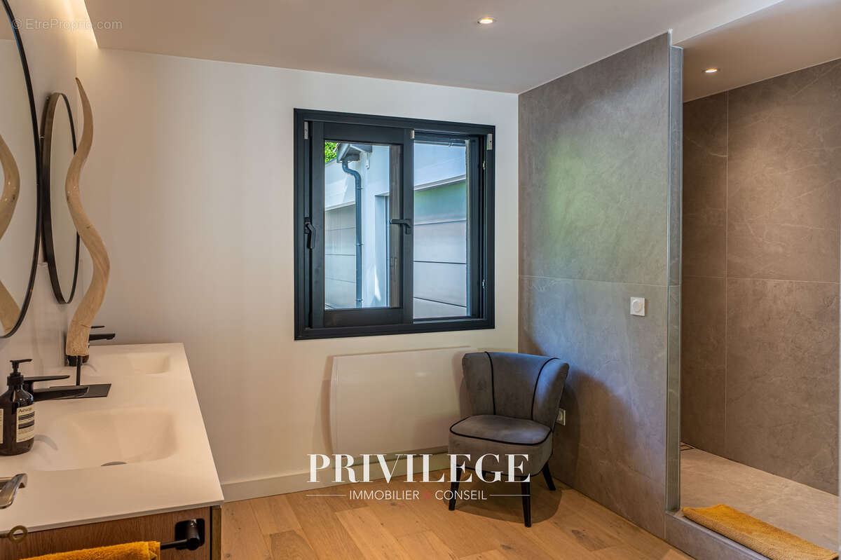 Maison à SAINT-DIDIER-AU-MONT-D&#039;OR