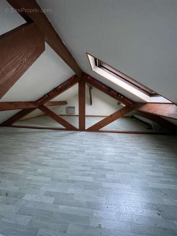 Maison à CRUCEY-VILLAGES