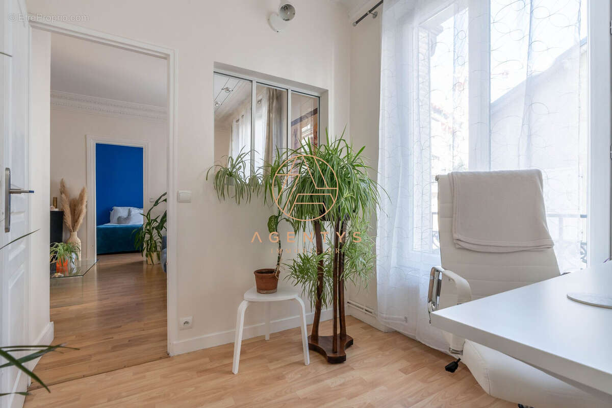 Appartement à NOGENT-SUR-MARNE