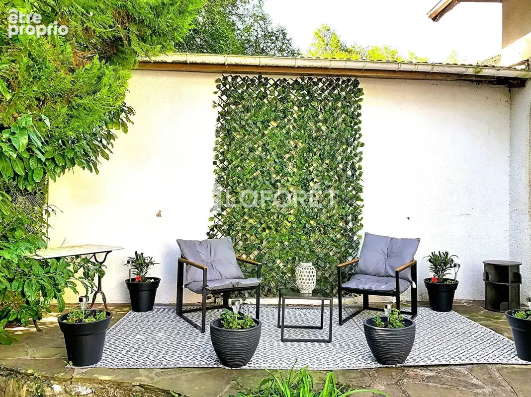 Maison Familiale avec dépendance aménagée de 7 pièce(s) 215 m2 - photo 6
