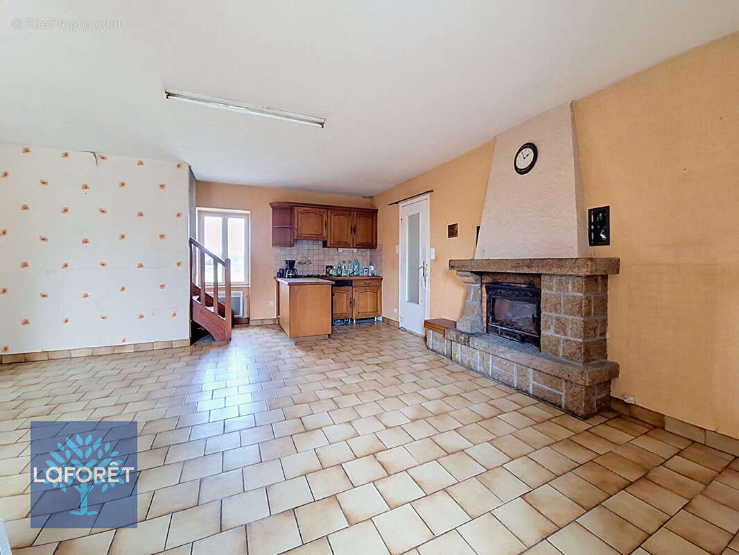 Maison Villamee 4 pièce(s) 95 m2 - photo 3