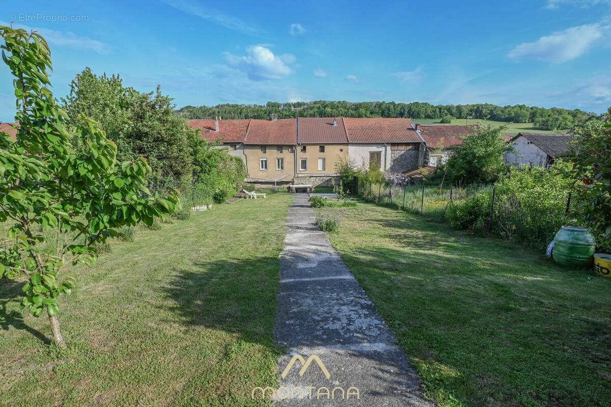 Maison à HAUTE-VIGNEULLES