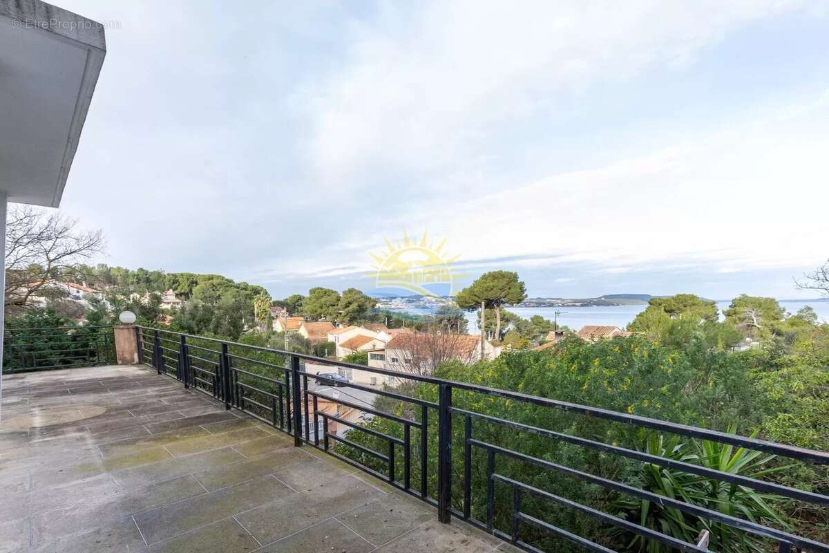 Appartement à MARTIGUES