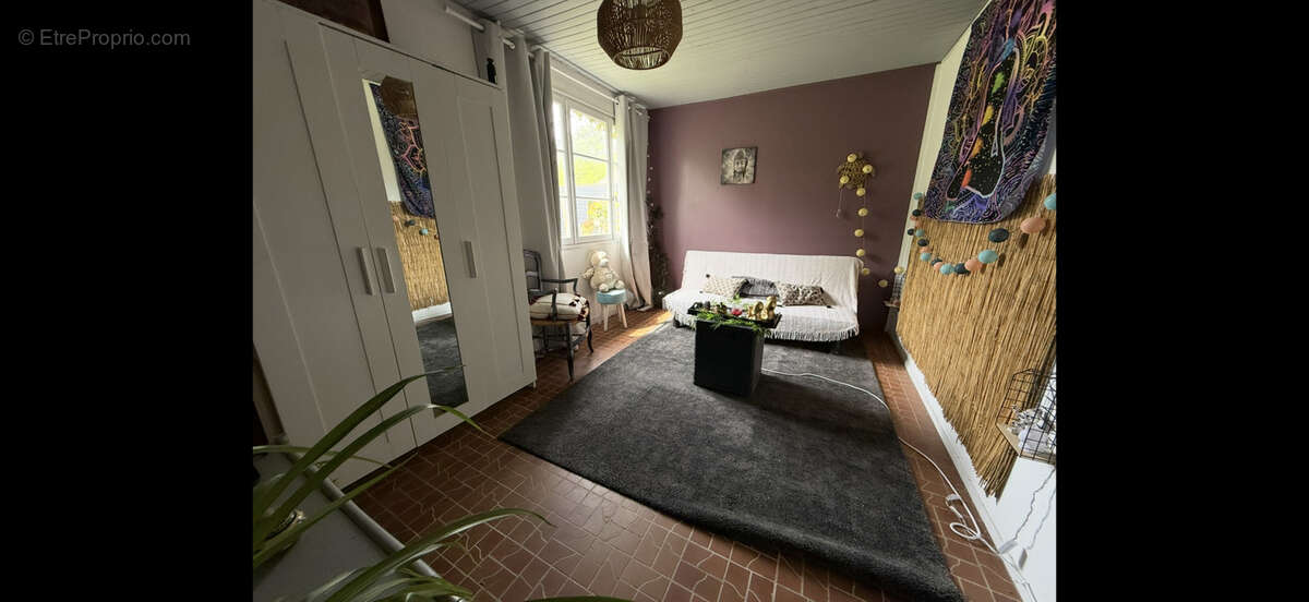 Maison à LOMBRON