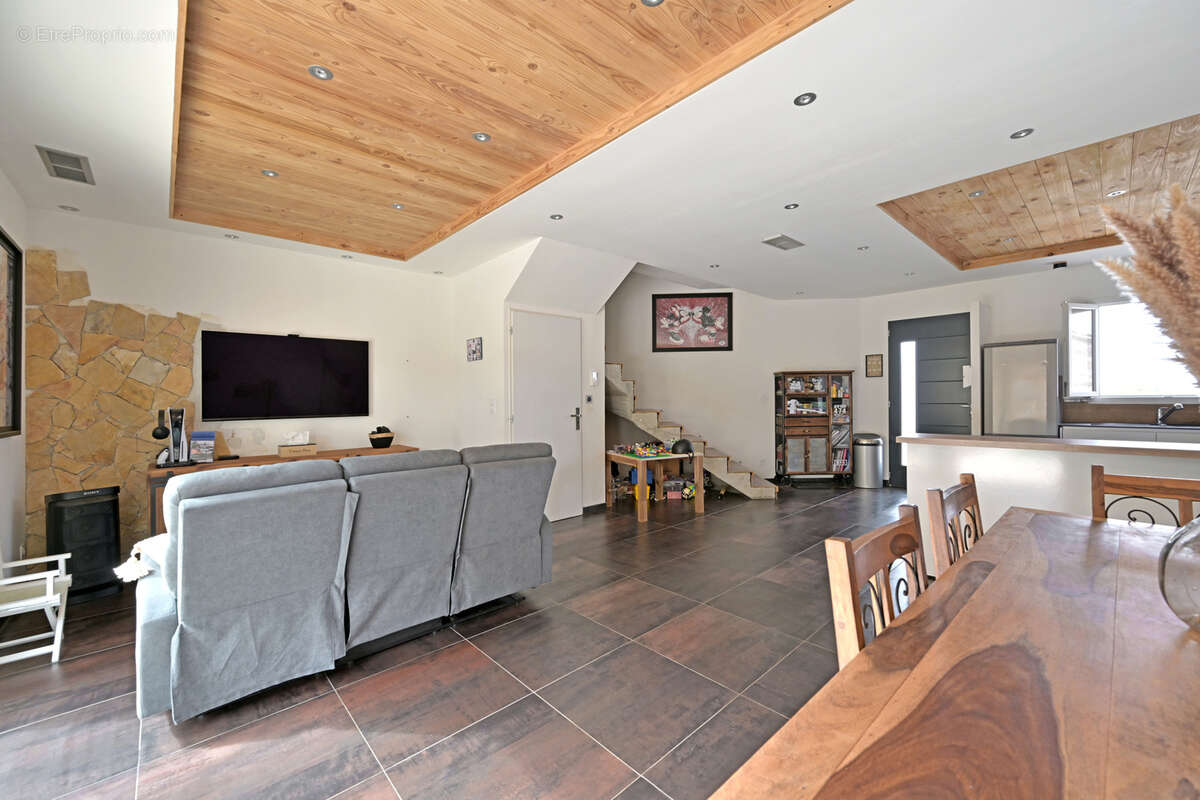 Maison à BEAUVOISIN