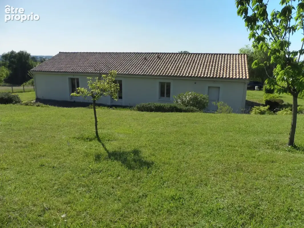 Sur les hauteurs de riberac tres belle vue - photo 23