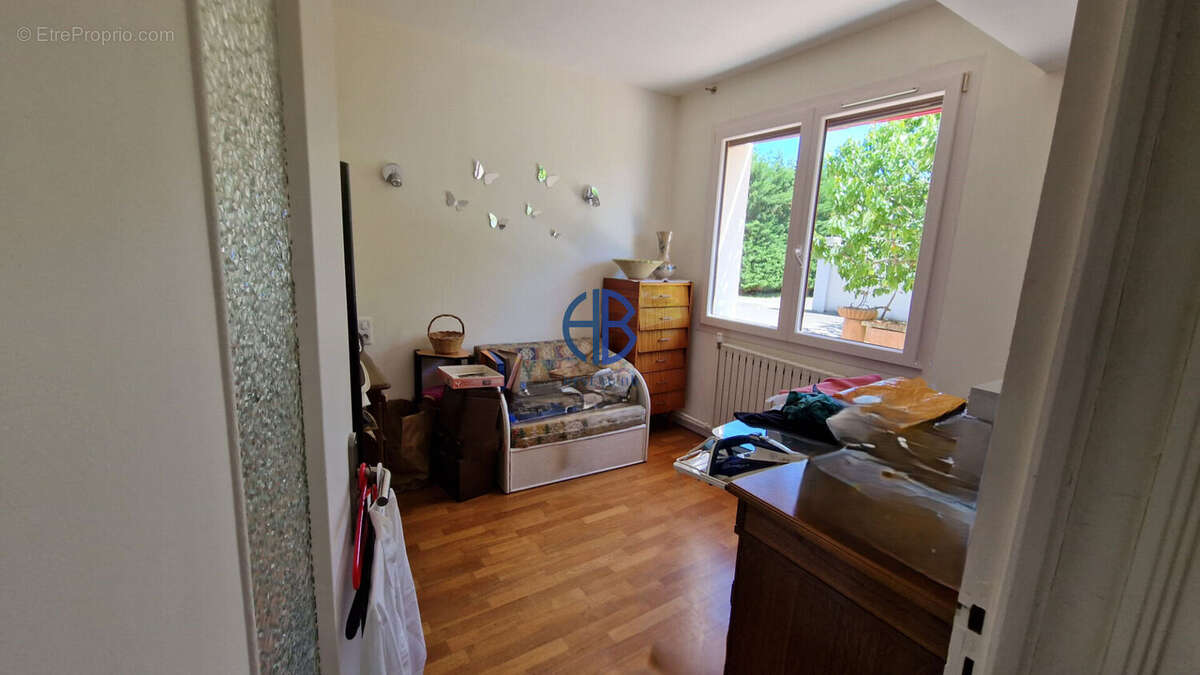 Maison Venissieux - secteur Le Charréard - photo 6