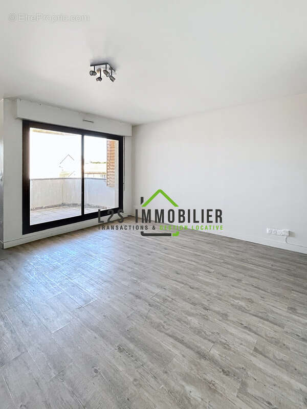 Appartement à VILLIERS-LE-BEL