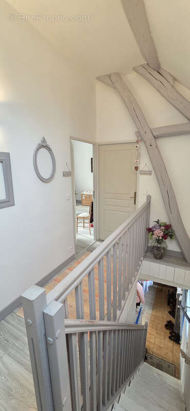 Maison à MENOU