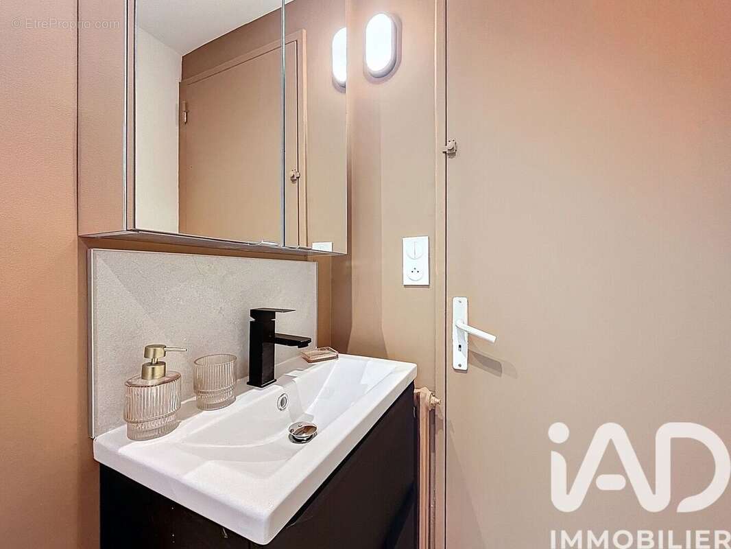 Photo 7 - Appartement à CAEN