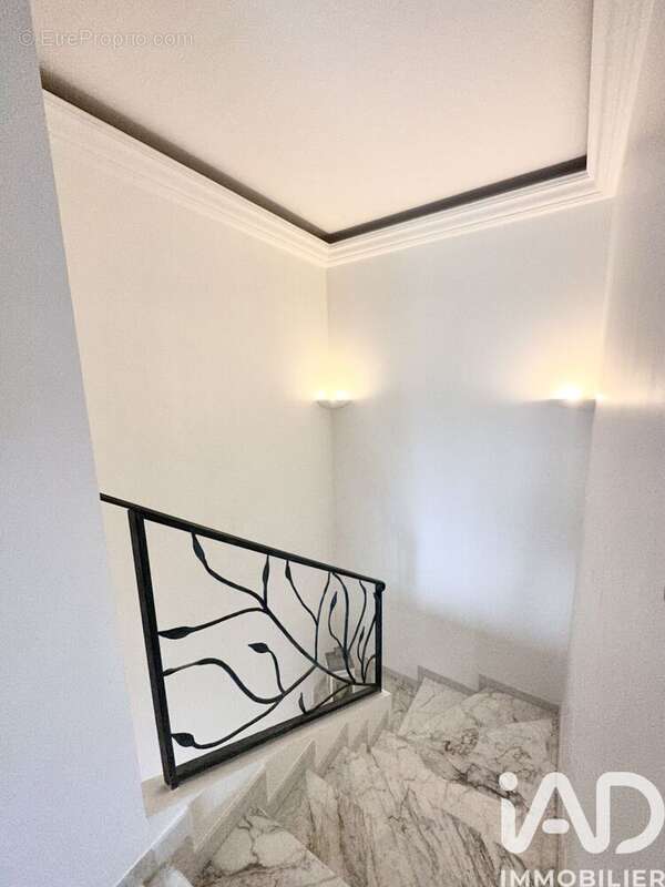 Photo 9 - Maison à MOUGINS