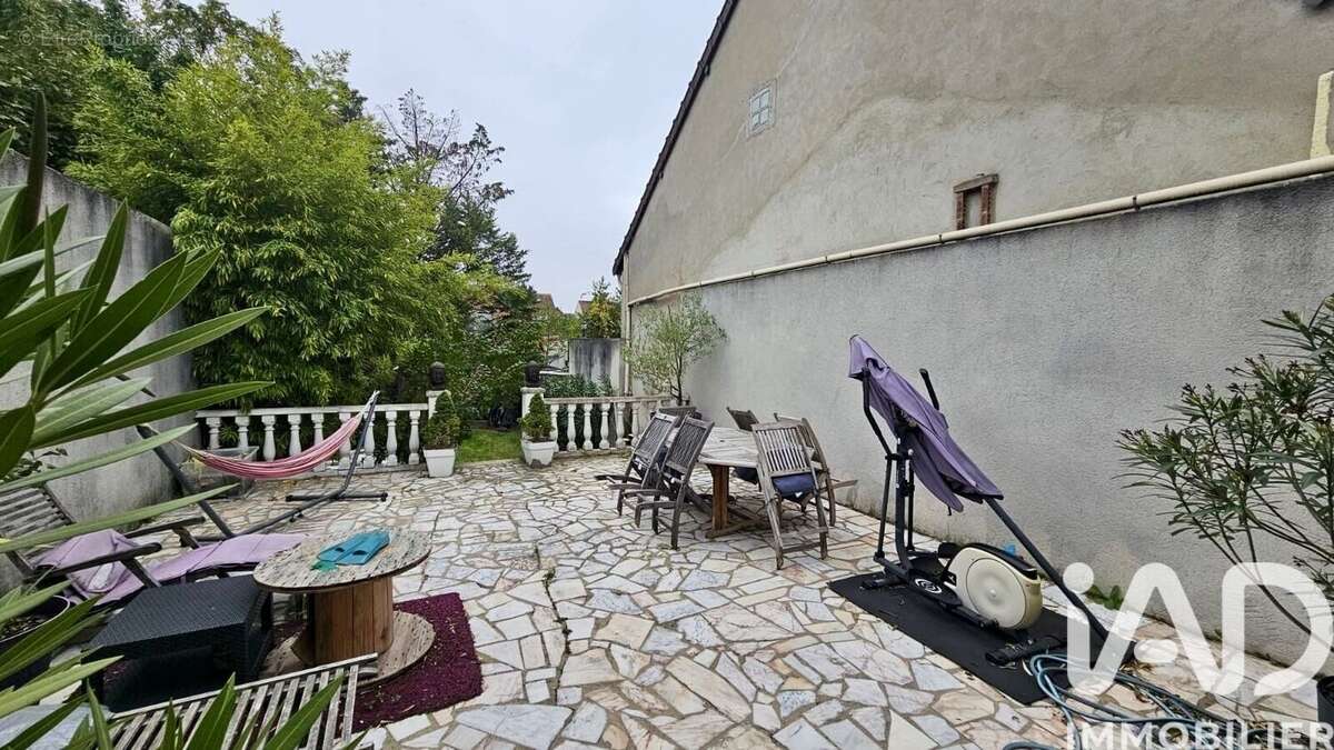 Photo 5 - Maison à ARGENTEUIL