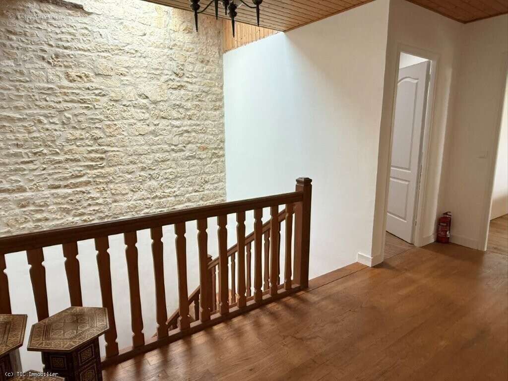 Vaste Maison de Village Avec Piscine Chauffée - photo 34