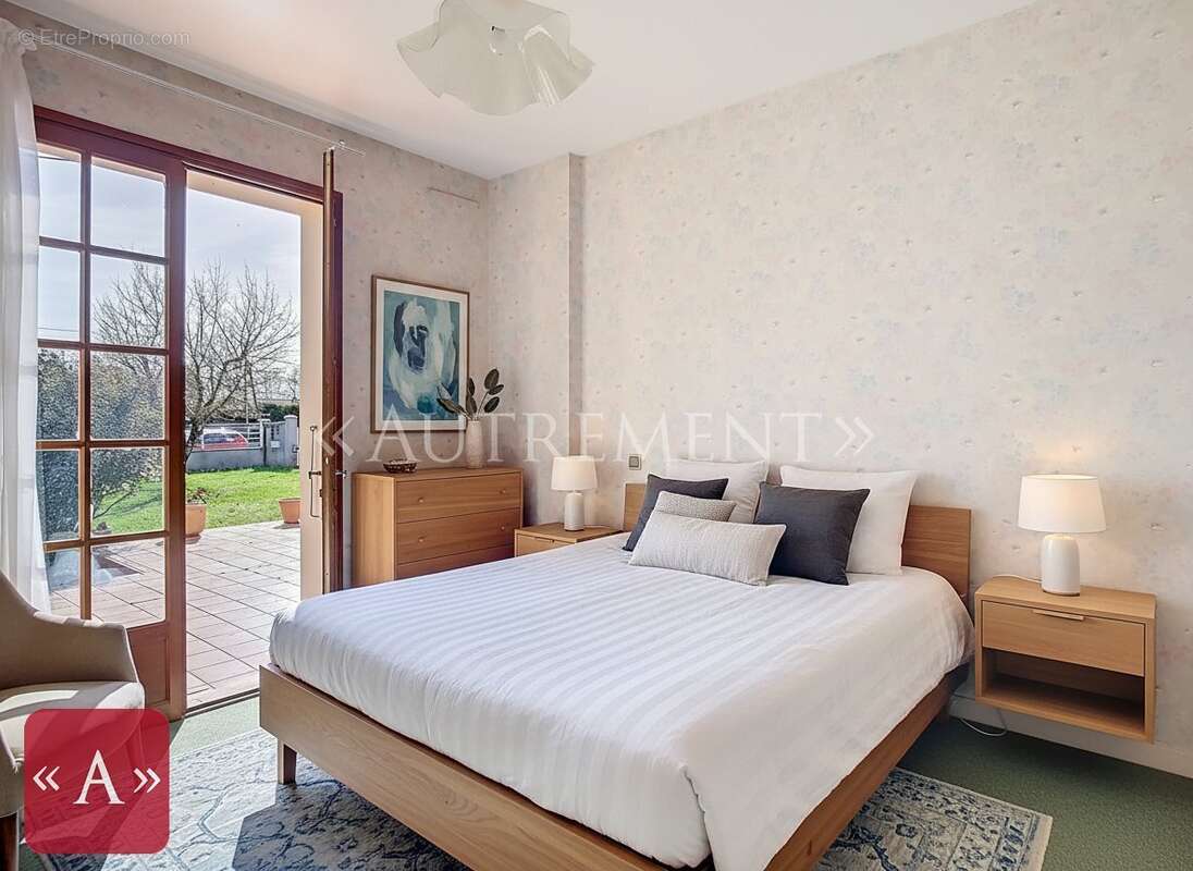 Maison à SAINT-SULPICE