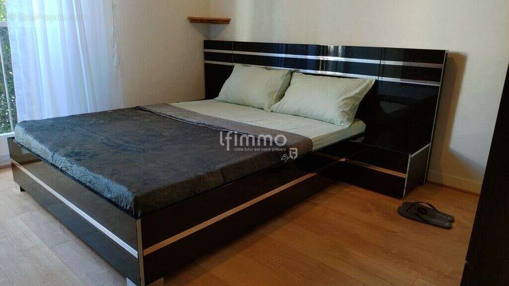 Appartement à SAINT-MICHEL-SUR-ORGE