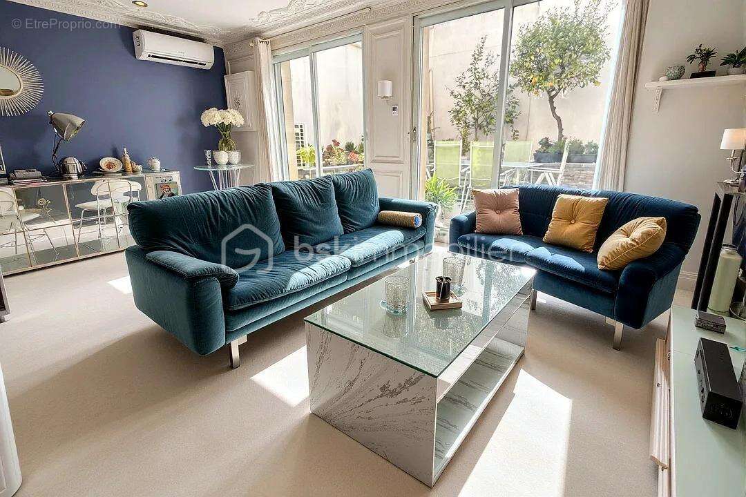 Maison à SIX-FOURS-LES-PLAGES