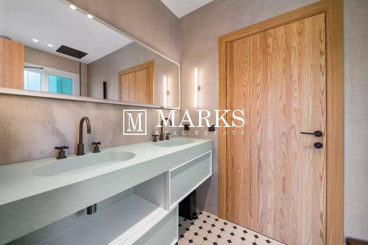 Appartement à SAINT-JEAN-CAP-FERRAT