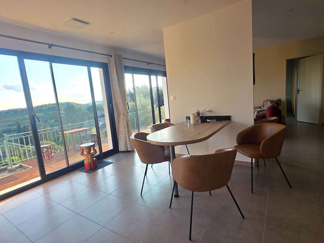 Maison à SAINT-AMBROIX