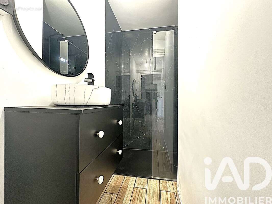 Photo 9 - Appartement à ROANNE