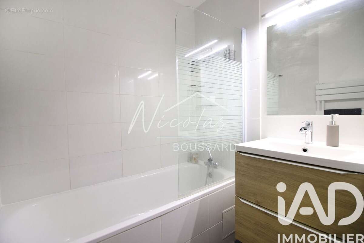 Photo 4 - Appartement à LE PLESSIS-BELLEVILLE