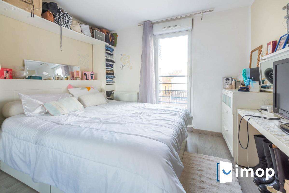 Appartement à AUTEUIL