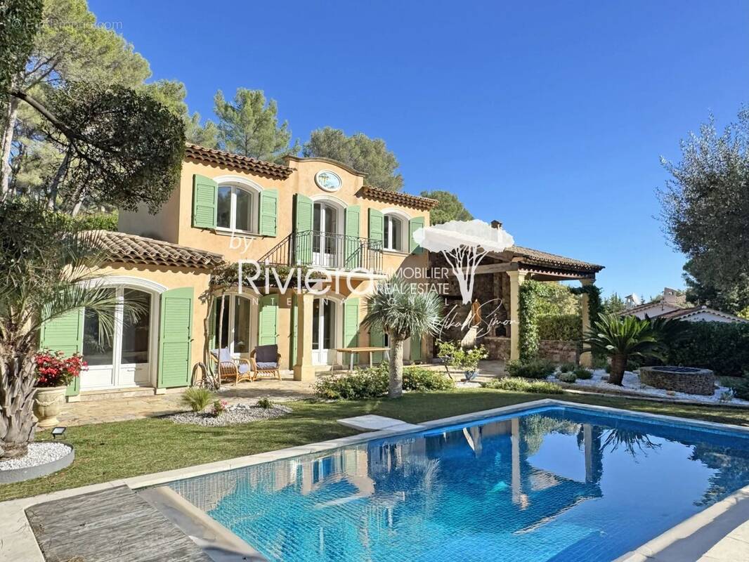 Maison à CAVALAIRE-SUR-MER