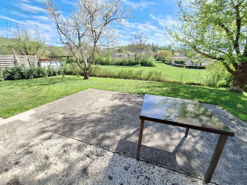 Maison à SAINT-CERE