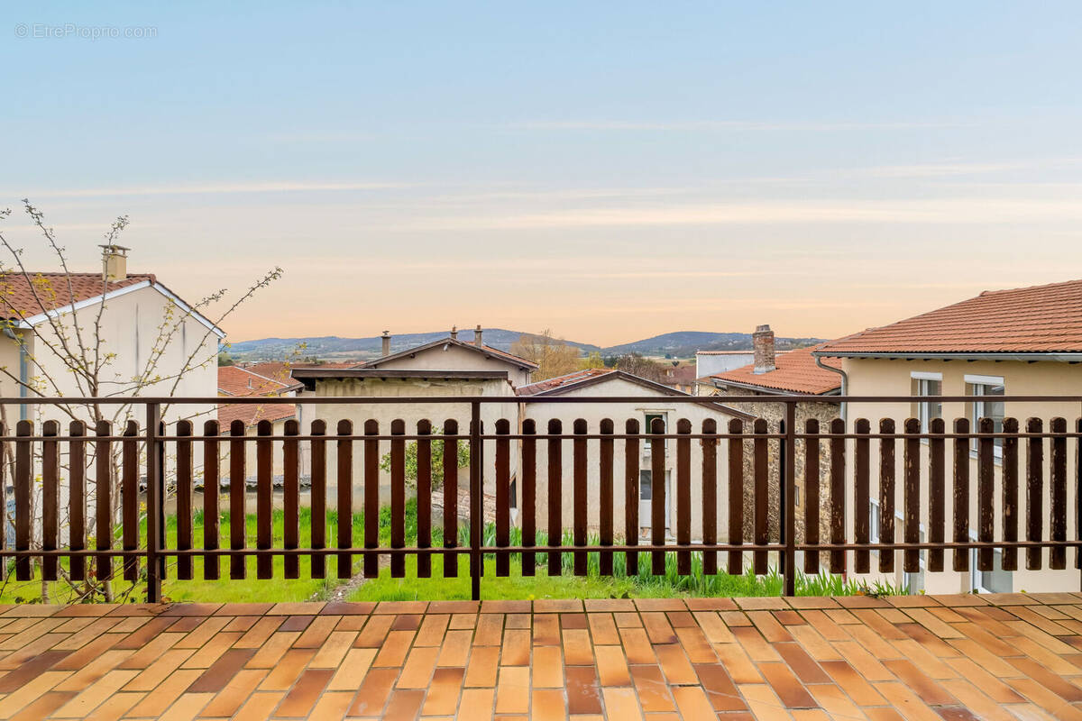 Photo 1 - Maison à COMMUNAY