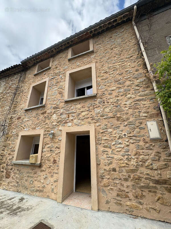 Maison de village en pierre Nebias ? 3 chambres ? Proche de Puivert - photo 2