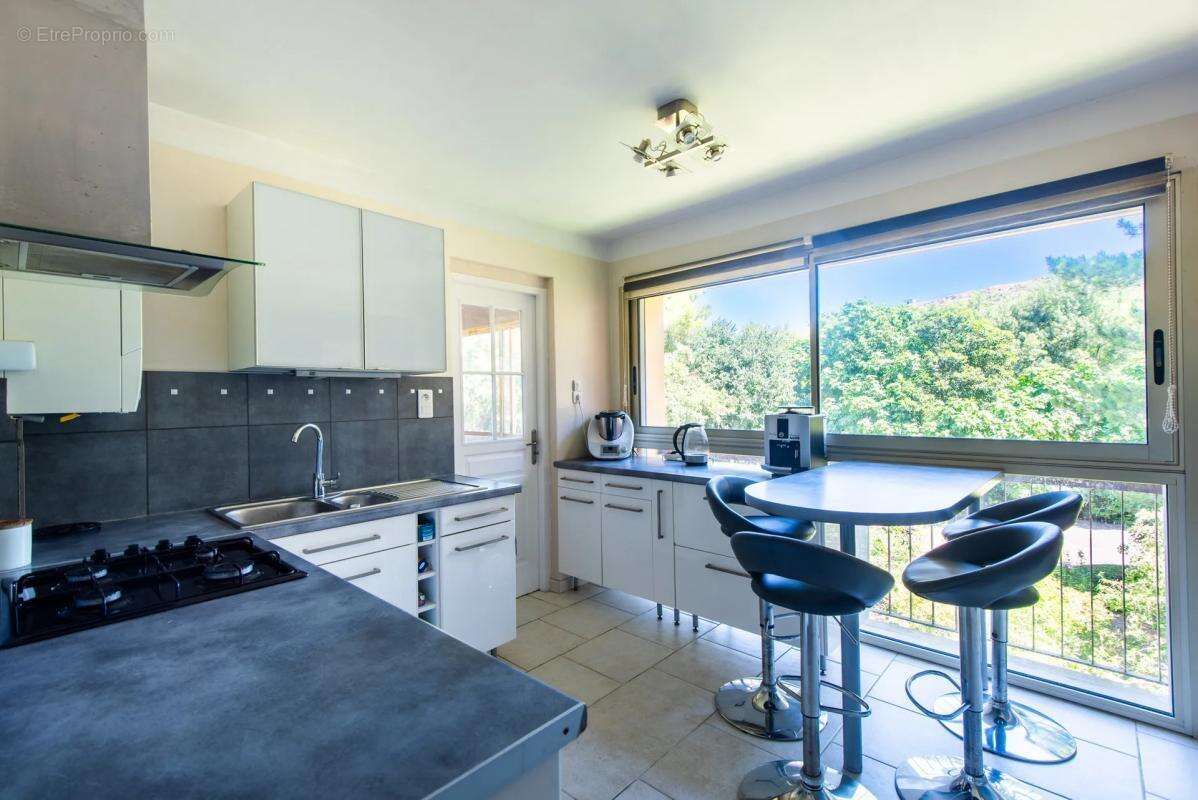 Appartement à LES PENNES-MIRABEAU