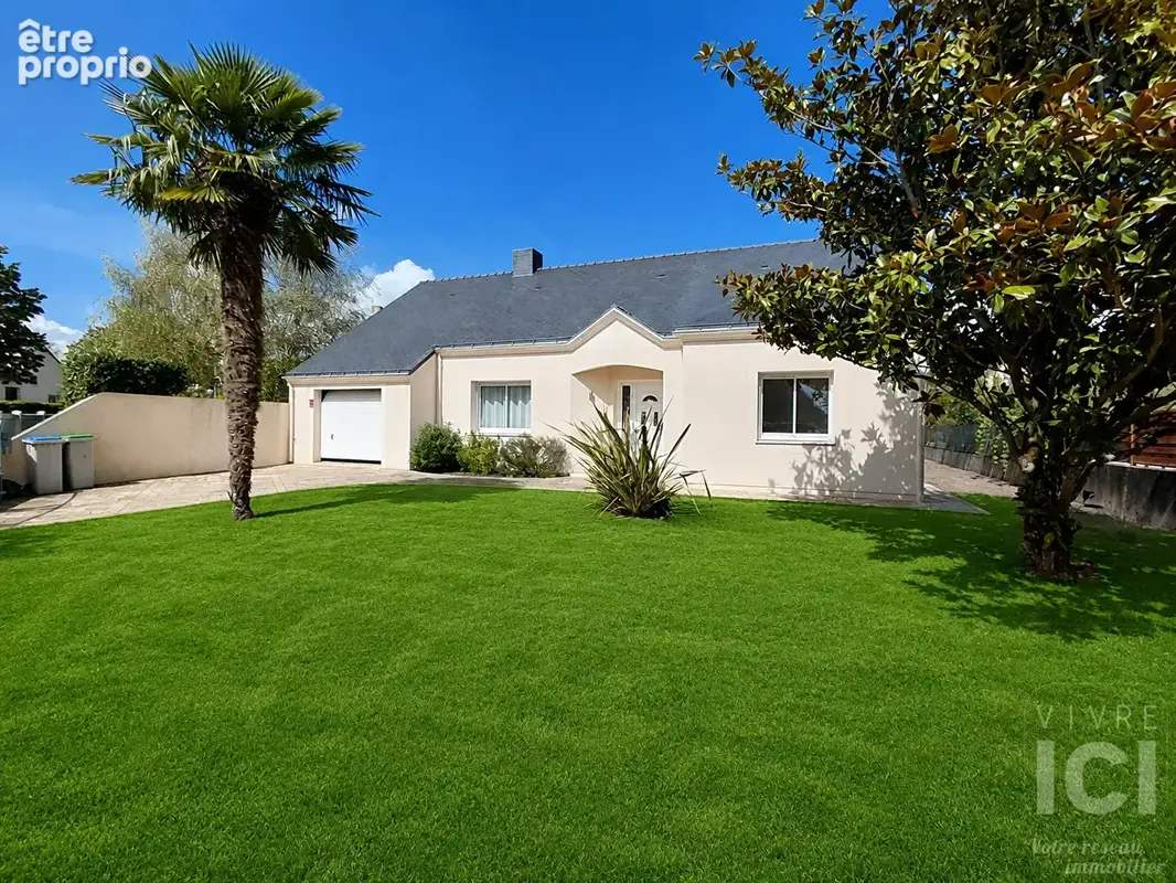 Maison à SAINTE-LUCE-SUR-LOIRE
