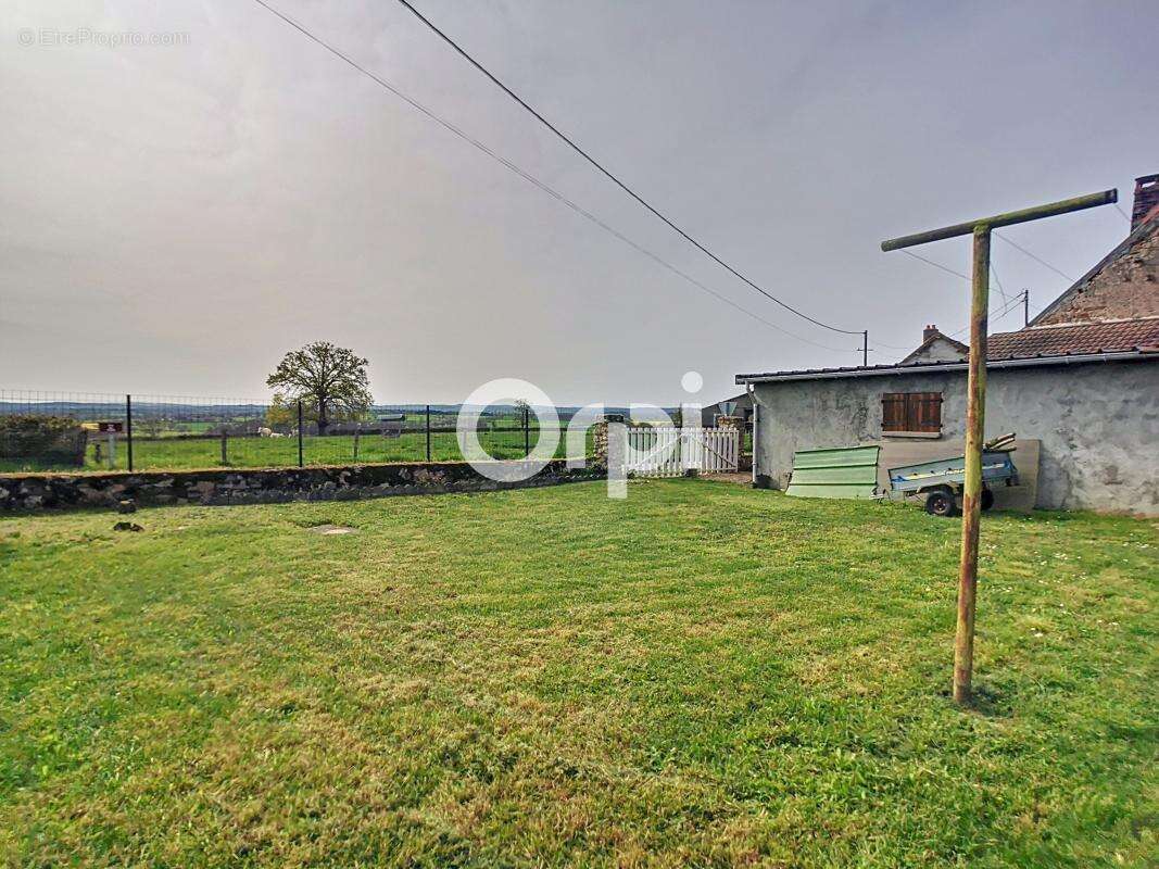 SAINT ANGEL Maison à Vendre 100m2 trois chambres - photo 18