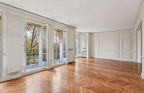 Appartement à PARIS-6E