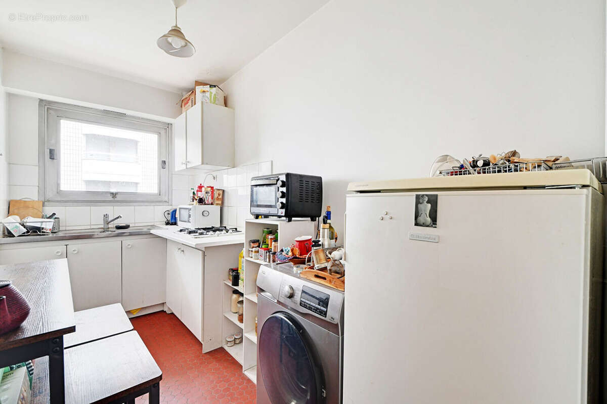 Appartement à PARIS-19E