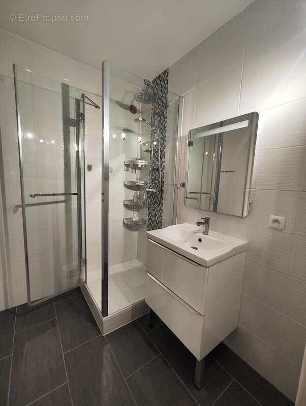 Appartement à DAMMARIE-LES-LYS