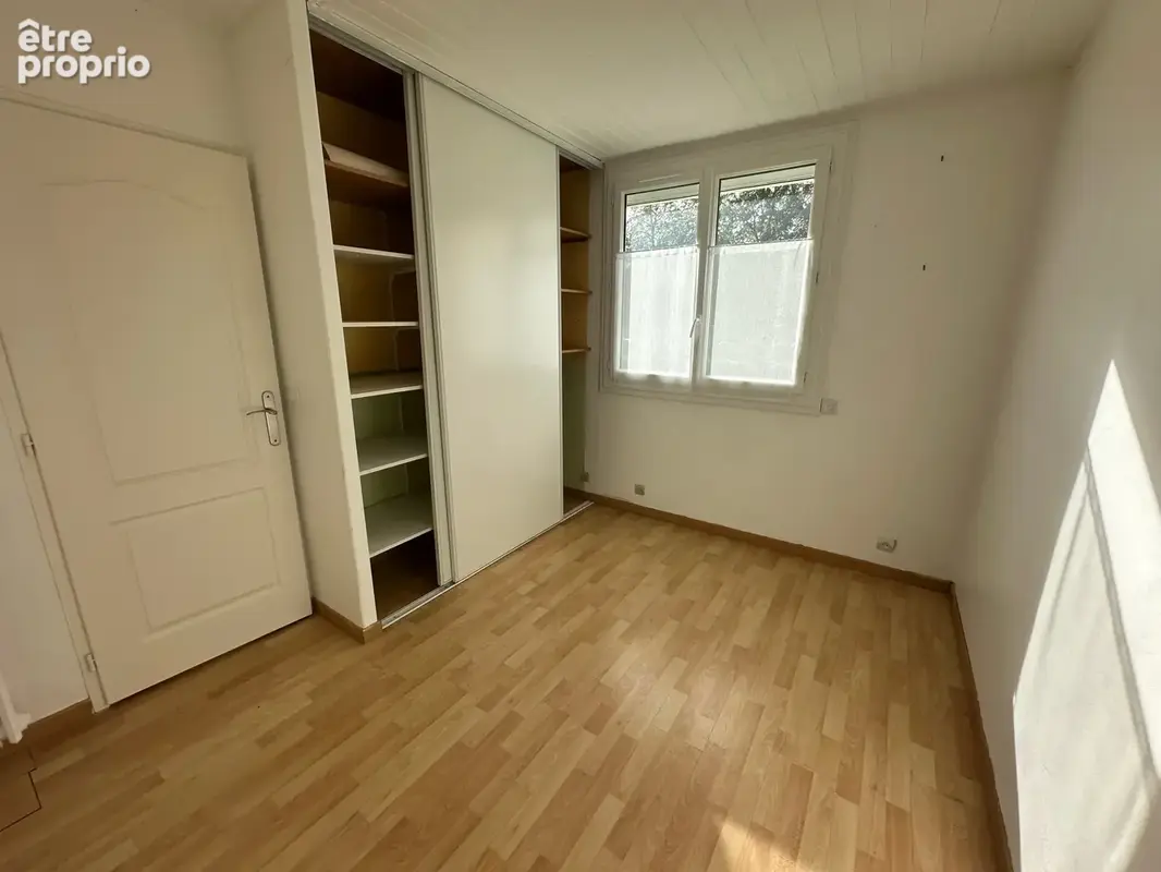Saint-Herblain Crémetterie   T4 de 73 m2 avec parking et cave - photo 8