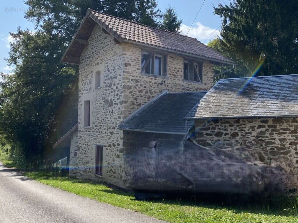 Maison 130 m² à Neuvic-Entier  - photo 5