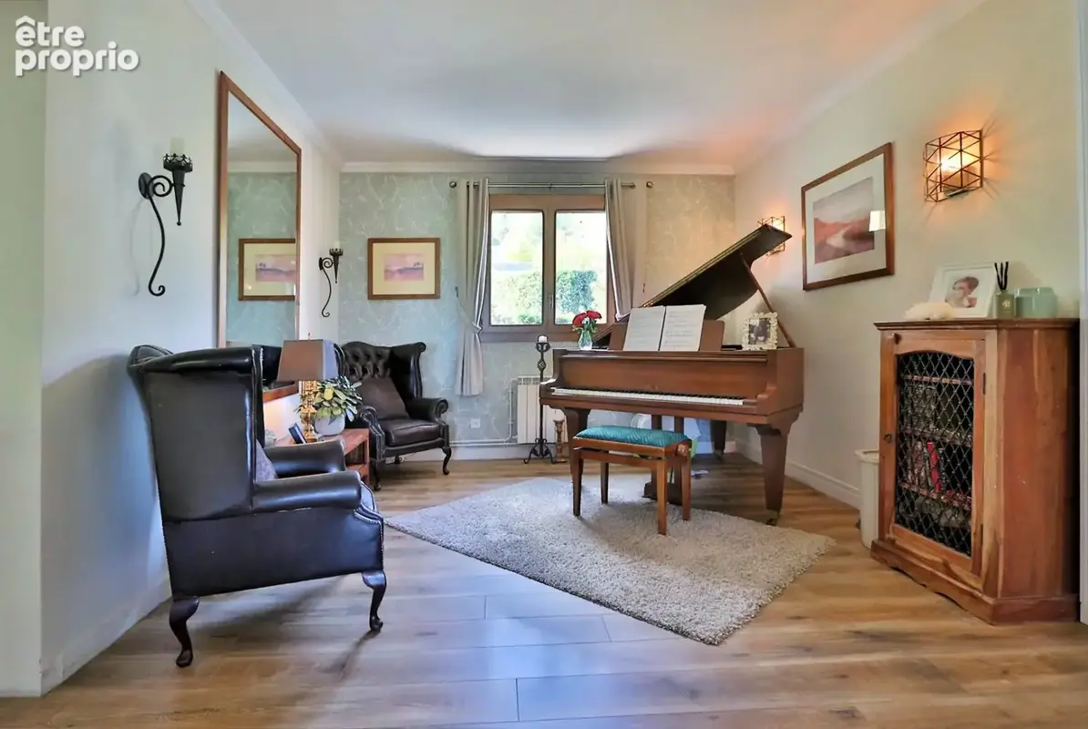 Charmante maison avec 2/3 chambres, grange, grand jardin et piscine. - photo 9