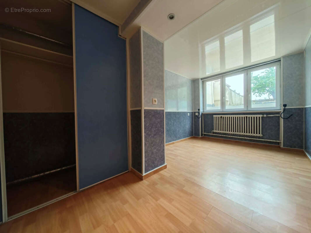 Maison Caudry - 4 chambres - garage - sous sol complet - photo 8