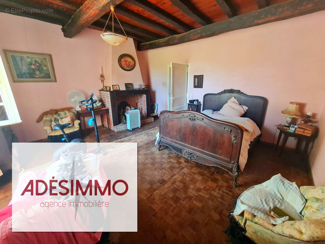 Maison à SAINT-SULPICE-SUR-LEZE