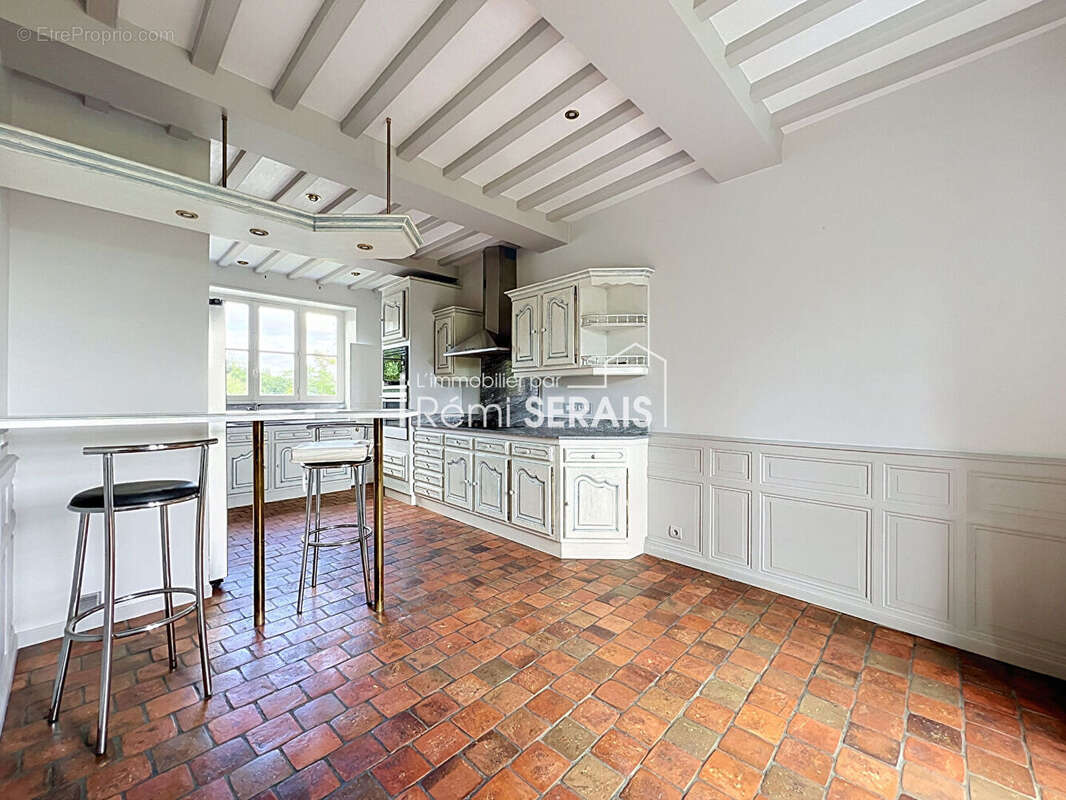 Maison bourgeoise à vendre à PUTANGES LE LAC - photo 7