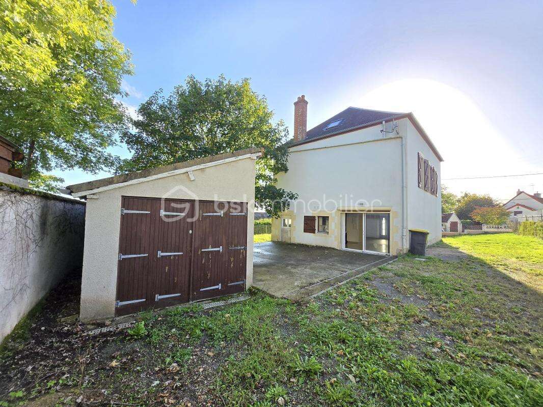 Maison à SAINT-LEGER-DES-VIGNES