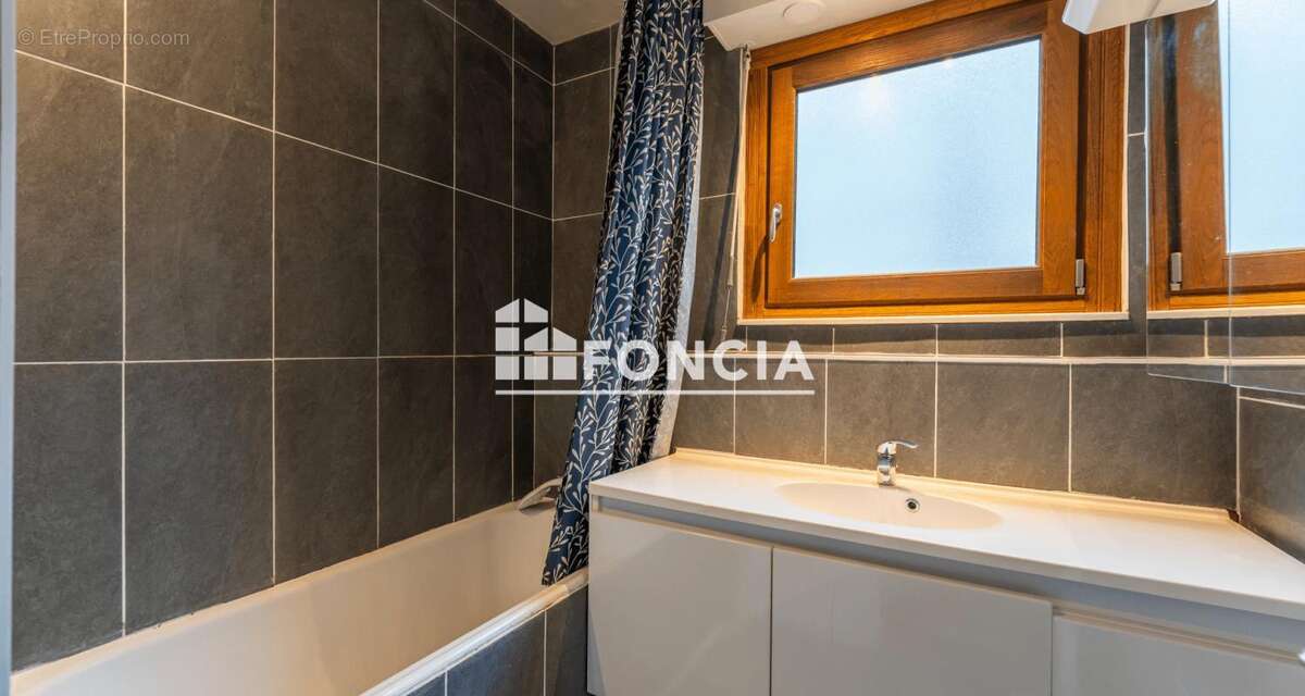 Appartement à CHATENAY-MALABRY