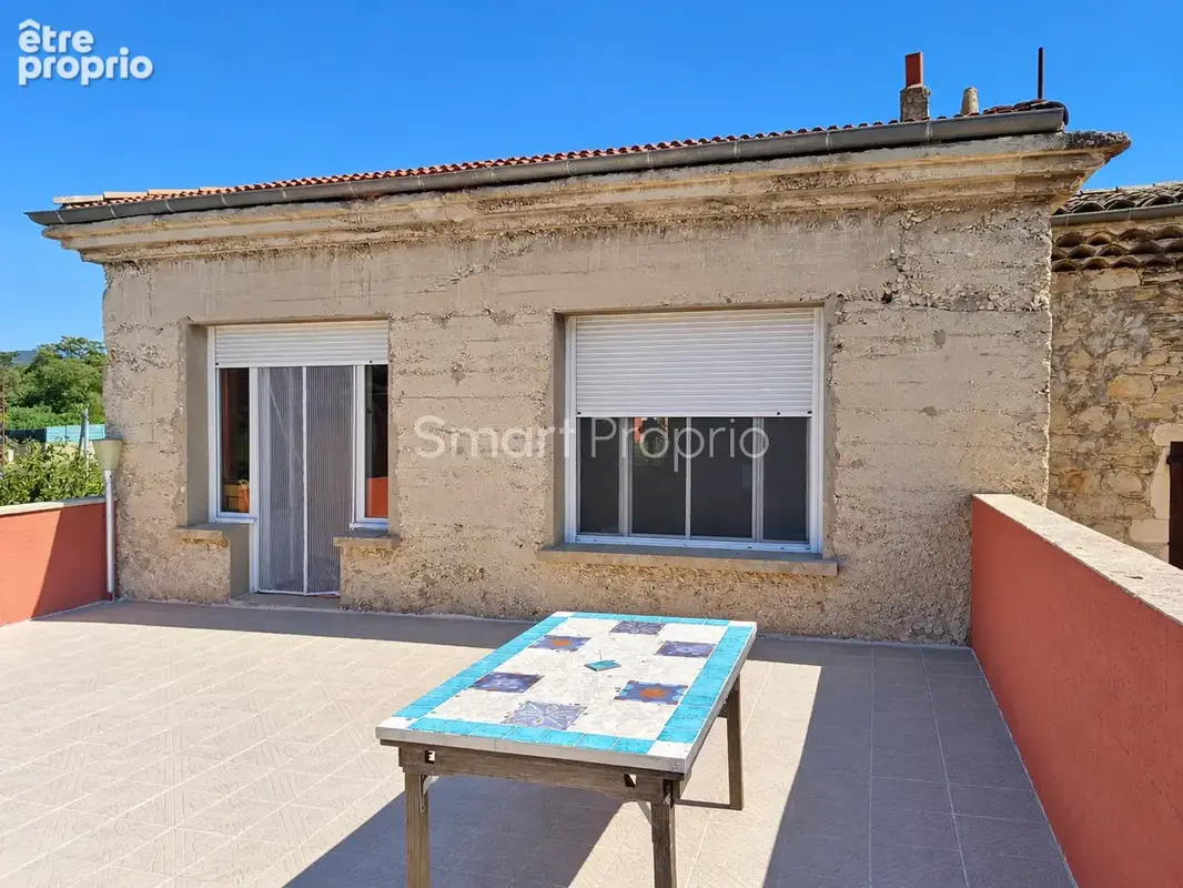 La  coucourde 26740 - ensemble immobilier atypique 300 m2  dont 175 m2 d'annexes - terrain partiellement const - photo 2