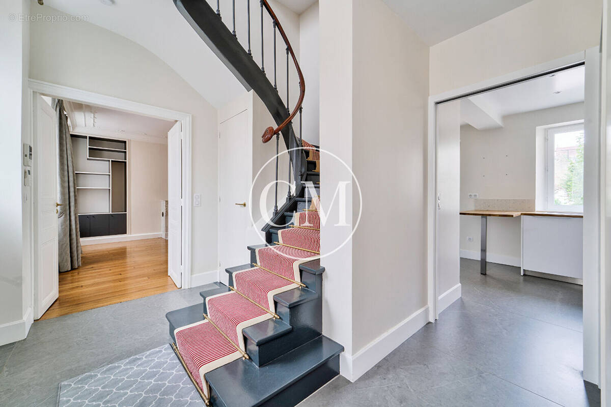 Appartement à VERSAILLES