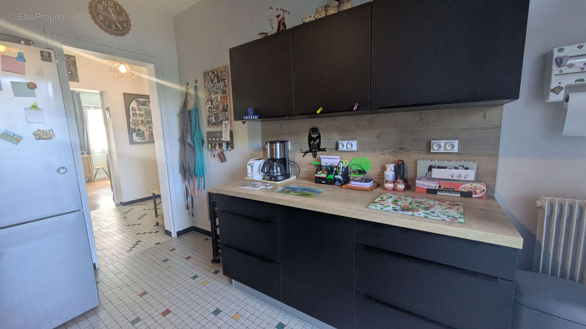 Rochefort Centre - Appartement T2 de 58 m² avec garage, cellier et possibilité de 2ème chambre - photo 6