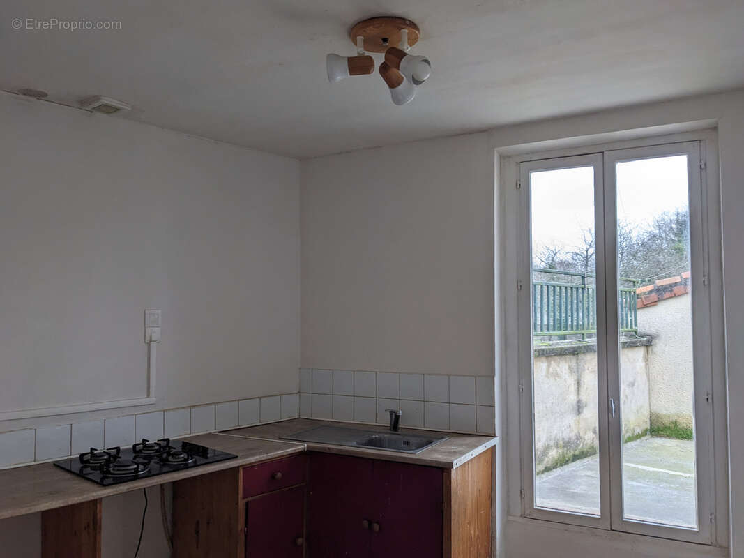Appartement à ANSAC-SUR-VIENNE